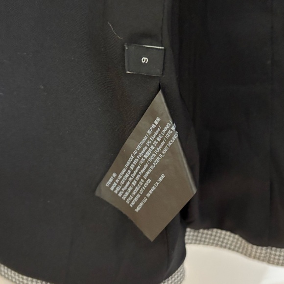 Theory Women’s Cropped Black and White Houndstooth Checkered Blazer - Picture 6 of 6